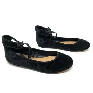 Torrid Ballet Flats Womens Size 9.5 Wide Width Black Velvet Ankle Tie Wrap